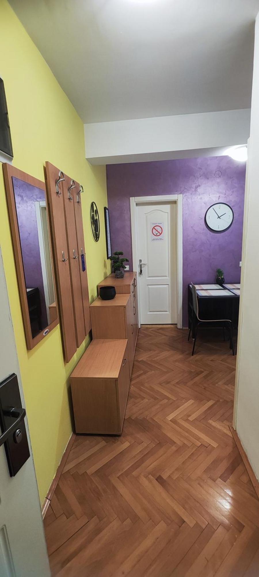 Boris Apartmani Kraljevo Luaran gambar