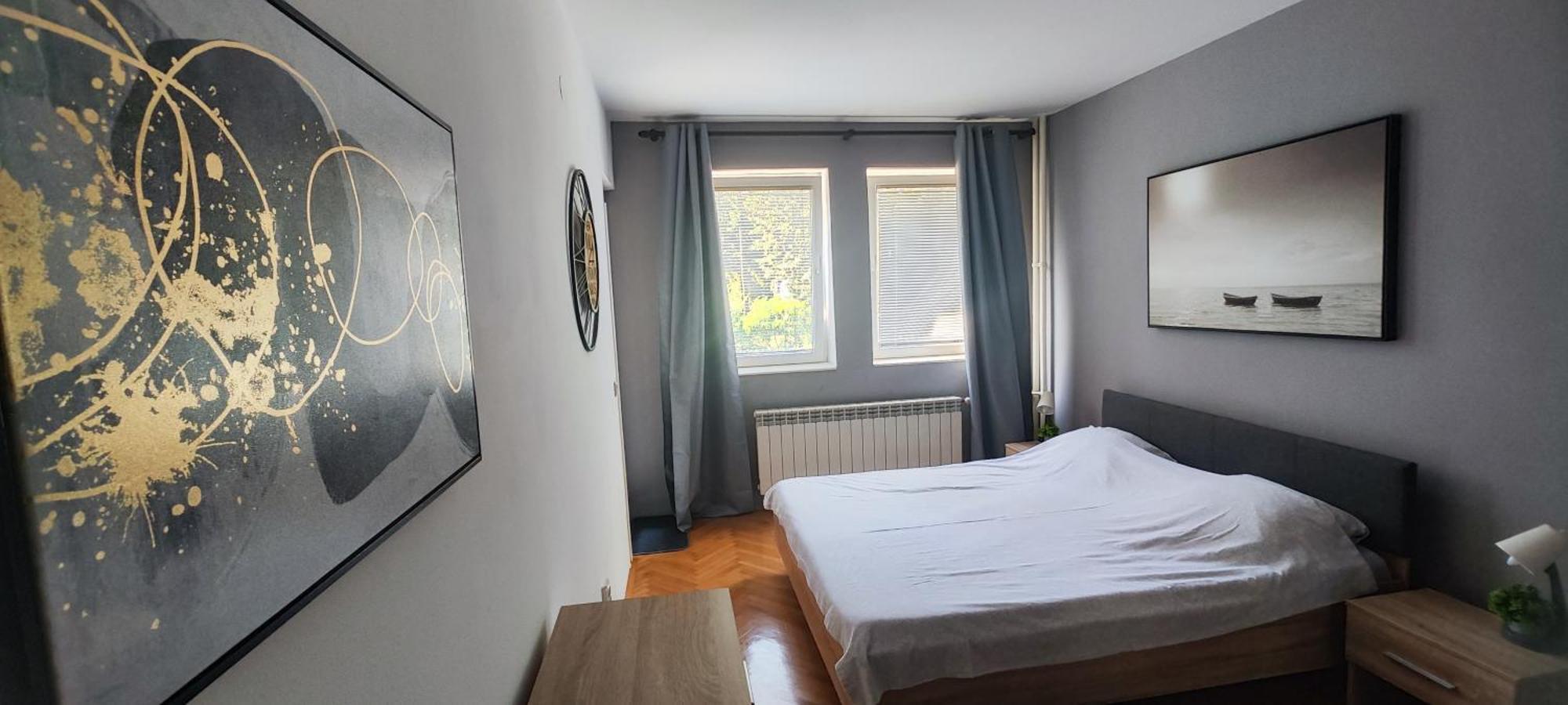 Boris Apartmani Kraljevo Luaran gambar